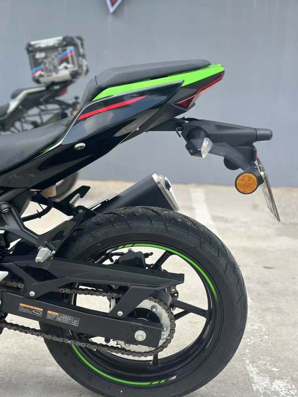 二手川崎Ninja 400