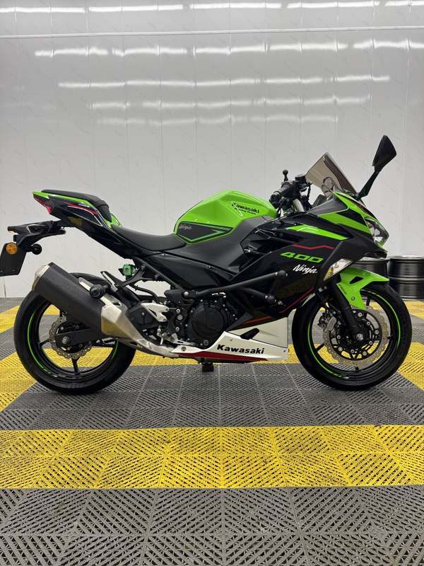 二手川崎Ninja 400