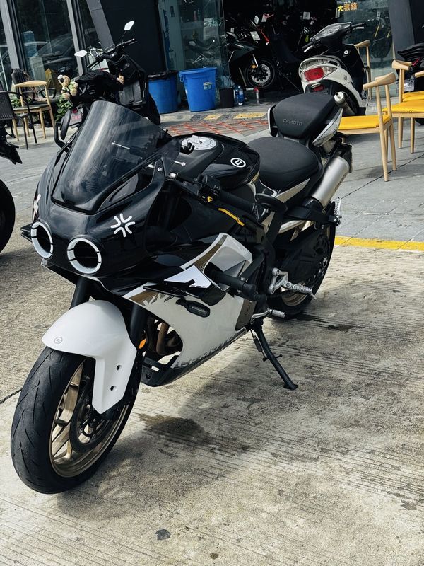 二手春风500SR VOOM