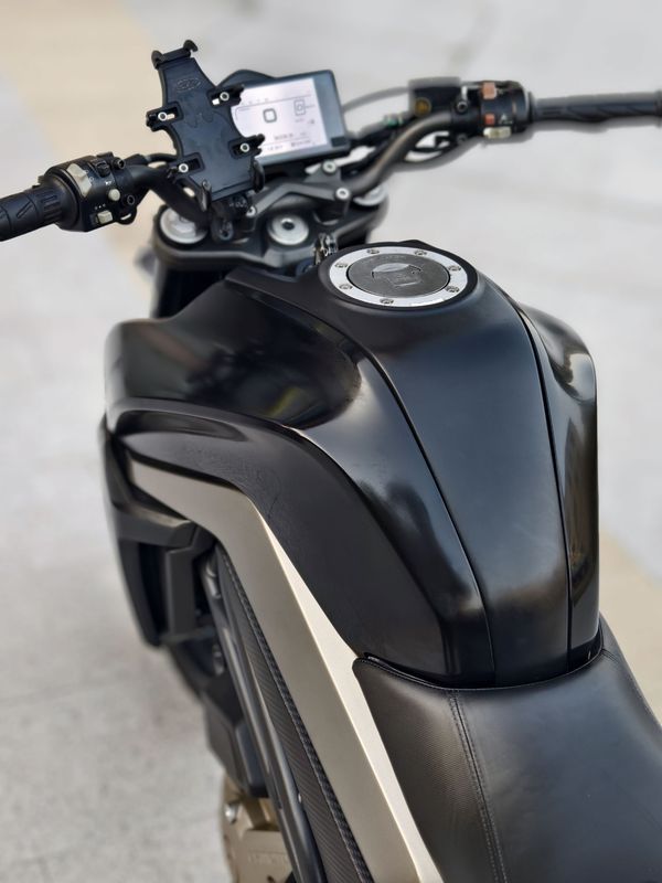 二手春风250NK