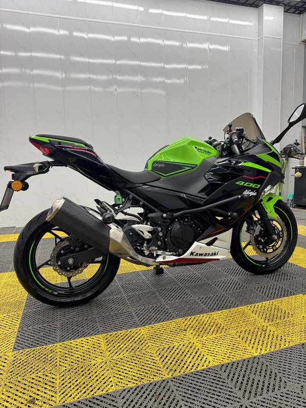 二手川崎Ninja 400