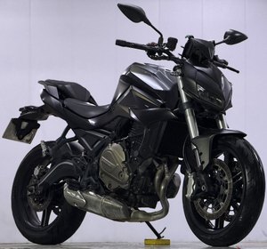 二手QJMOTOR追700