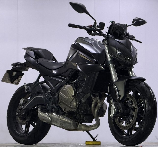 二手QJMOTOR追700