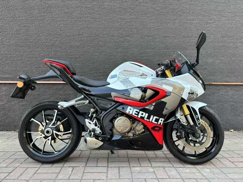 二手QJMOTOR赛250