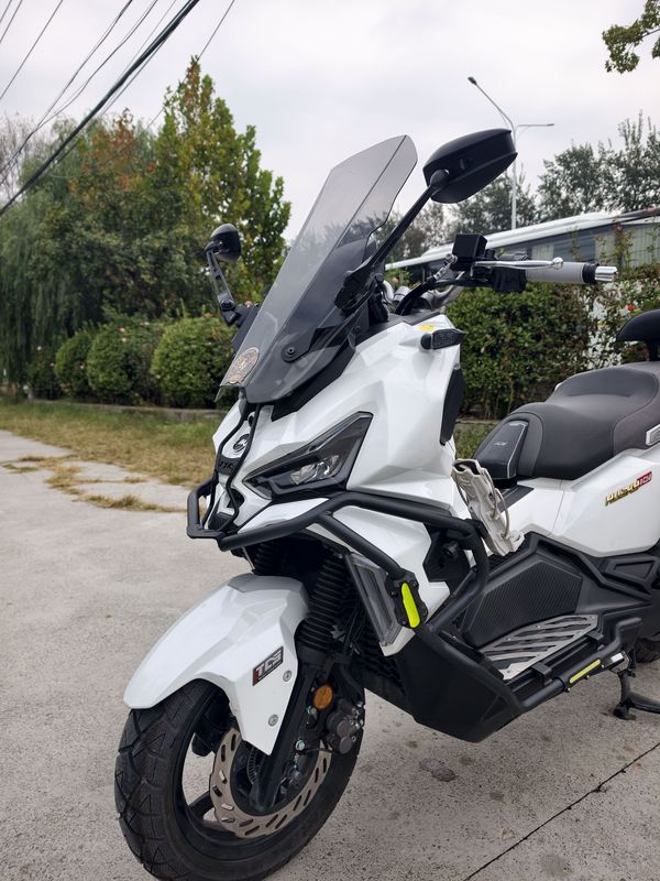 二手三阳哈士奇 Husky ADV150