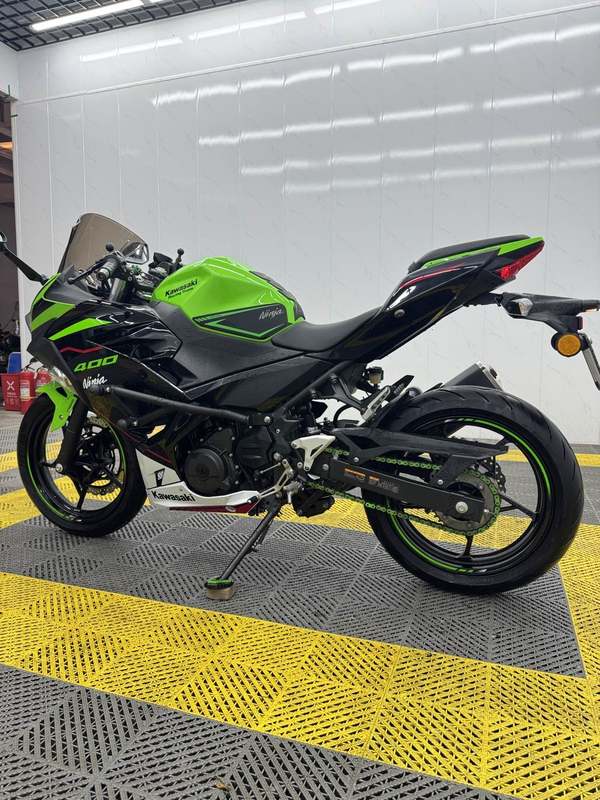 二手川崎Ninja 400