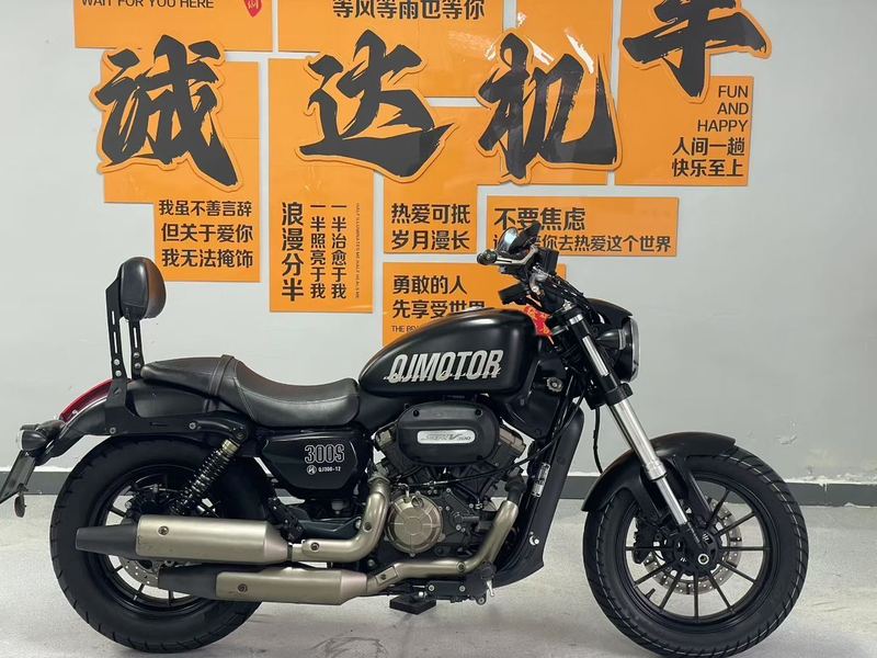 二手QJMOTOR闪300