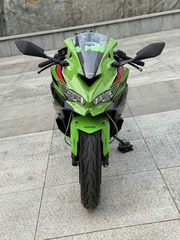 二手川崎ZX-4R