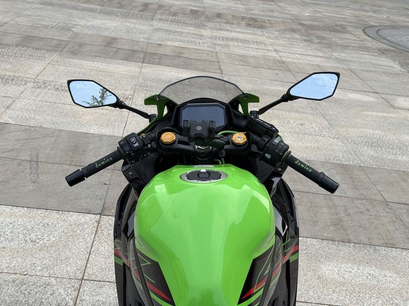 二手川崎ZX-4R