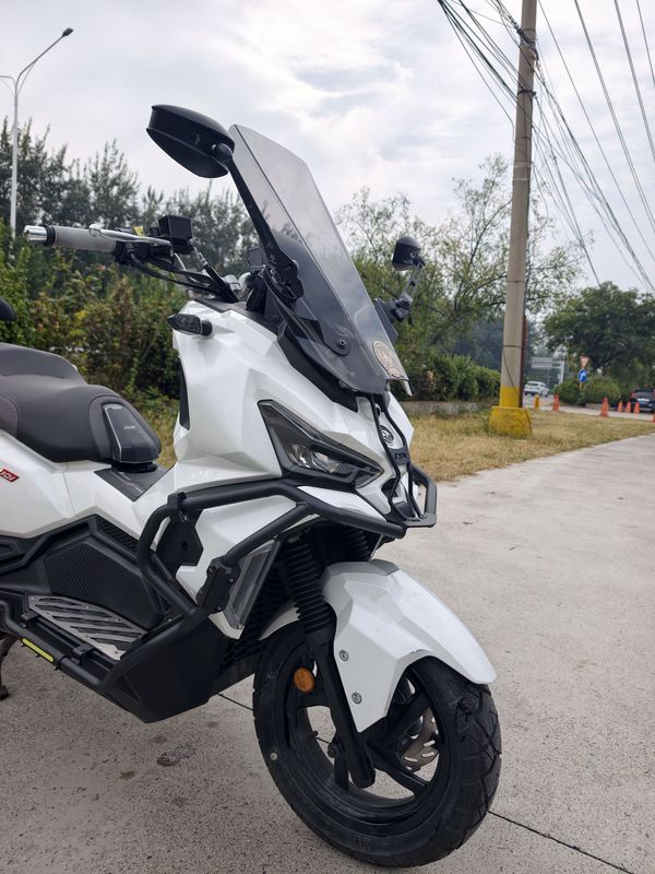 二手三阳哈士奇 Husky ADV150