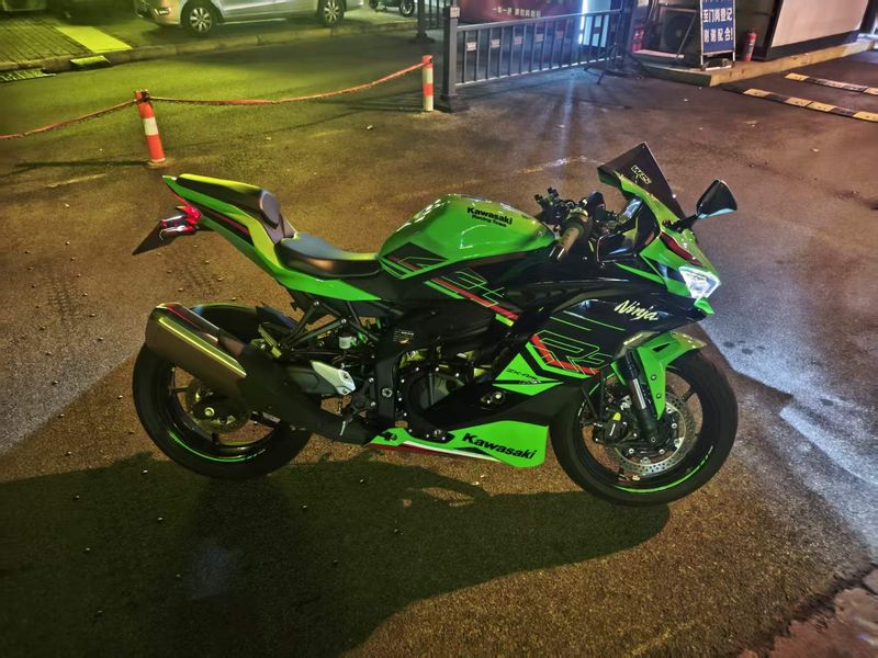 二手川崎ZX-4R