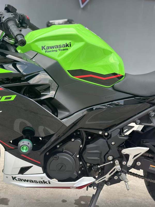二手川崎Ninja 400