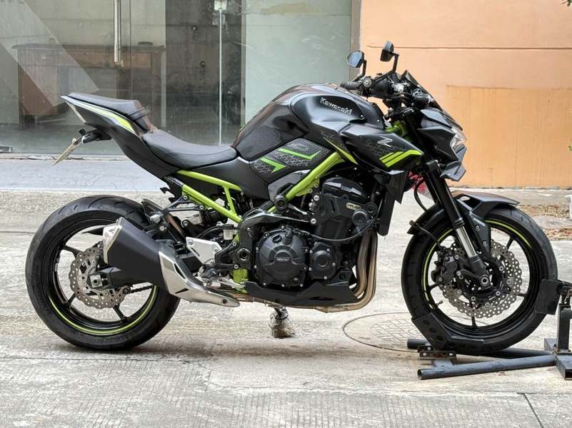 二手川崎Z900