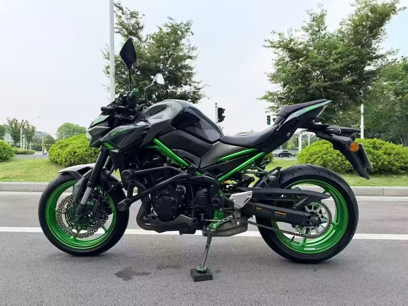 二手川崎Z900