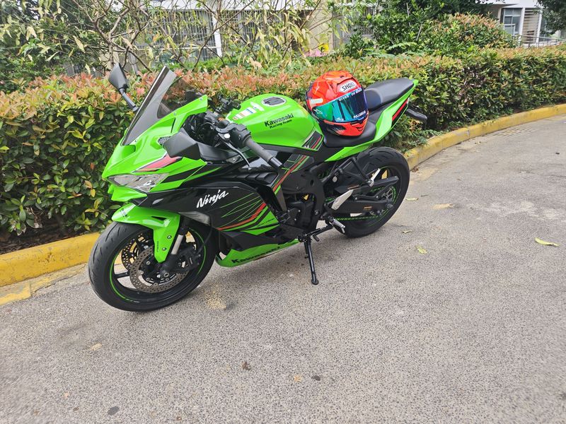 二手川崎ZX-4R