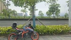 二手KTMR2R390 Duke