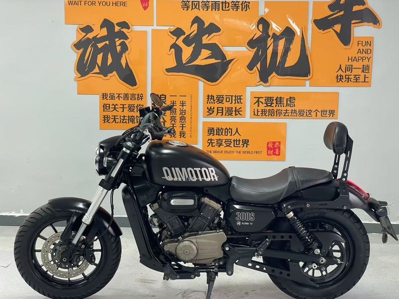 二手QJMOTOR闪300