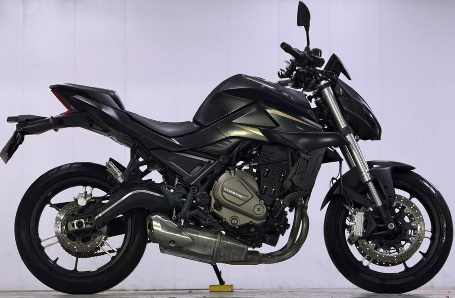 二手QJMOTOR追700