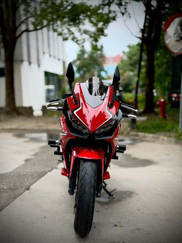 二手本田CBR400R