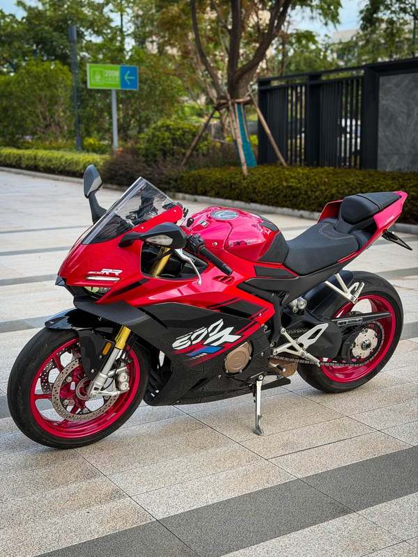 二手张雪机车500RR