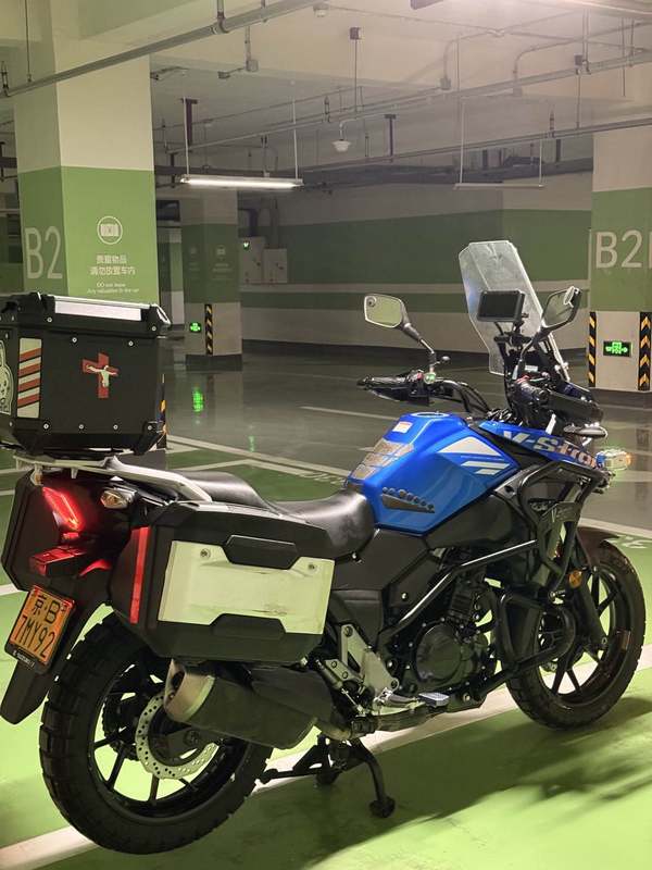 二手豪爵铃木DL250