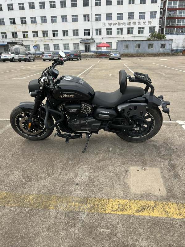 二手庄威V400