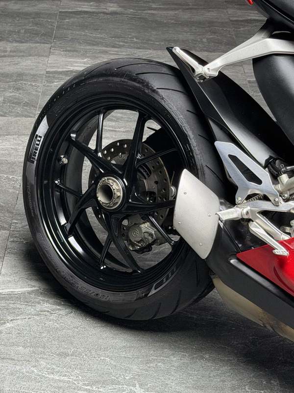 二手杜卡迪Panigale V2