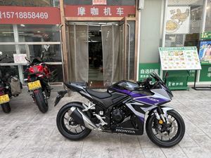 二手本田CBR400R