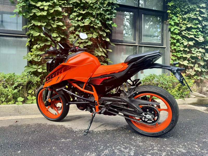 二手KTMR2R390 Duke