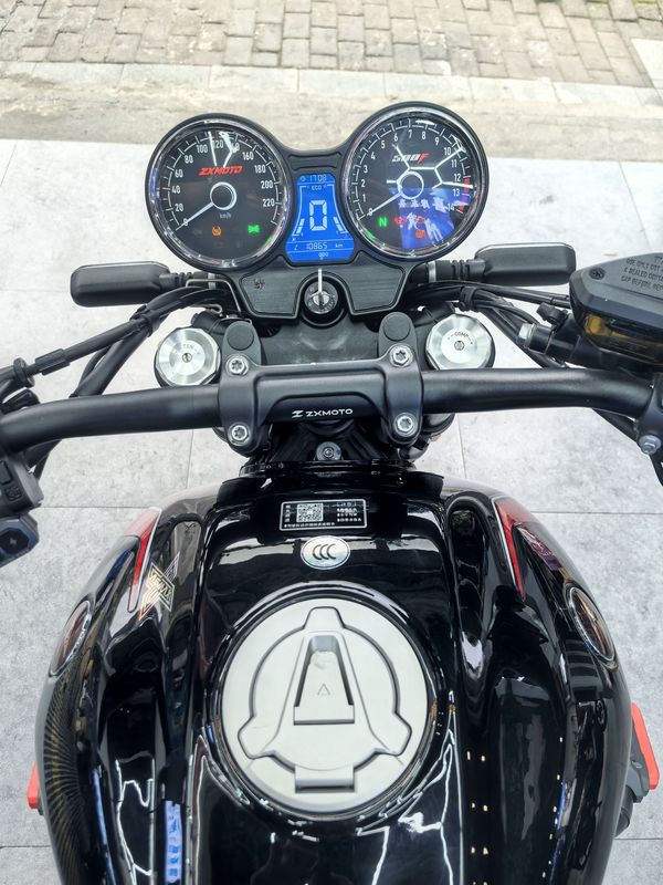 二手张雪机车500F