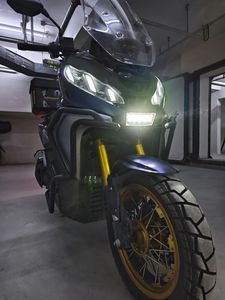 二手力刻戈壁250