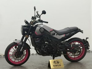 二手贝纳利幼狮 Leoncino 250
