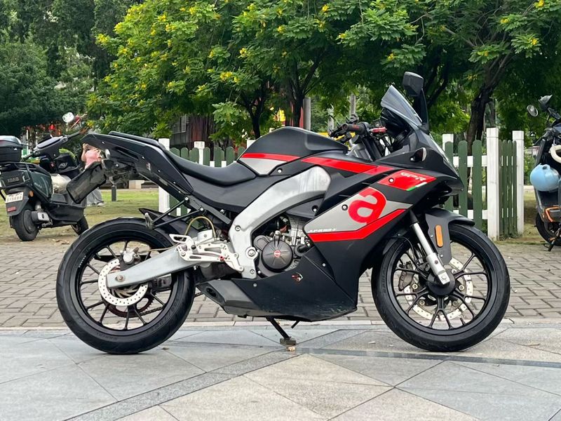 二手宗申阿普利亚GPR150R