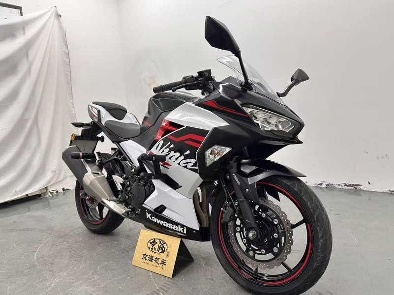 二手川崎Ninja 400