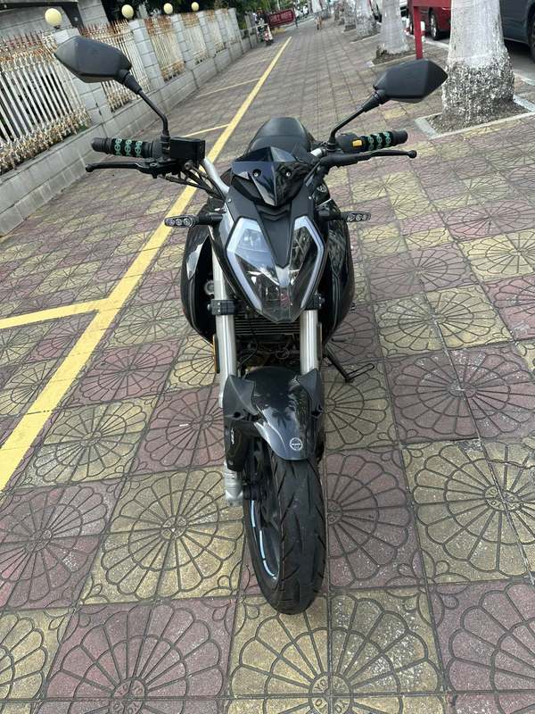 二手贝纳利小迅龙 BN150S