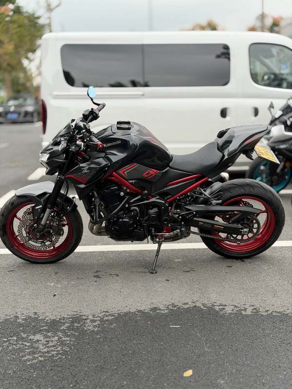 二手川崎Z900