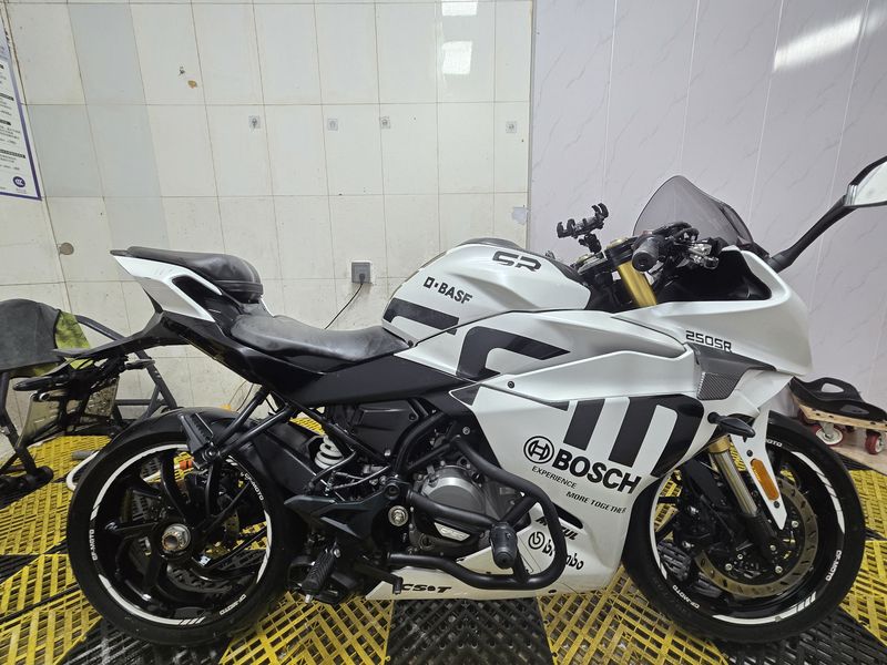 二手春风250SR