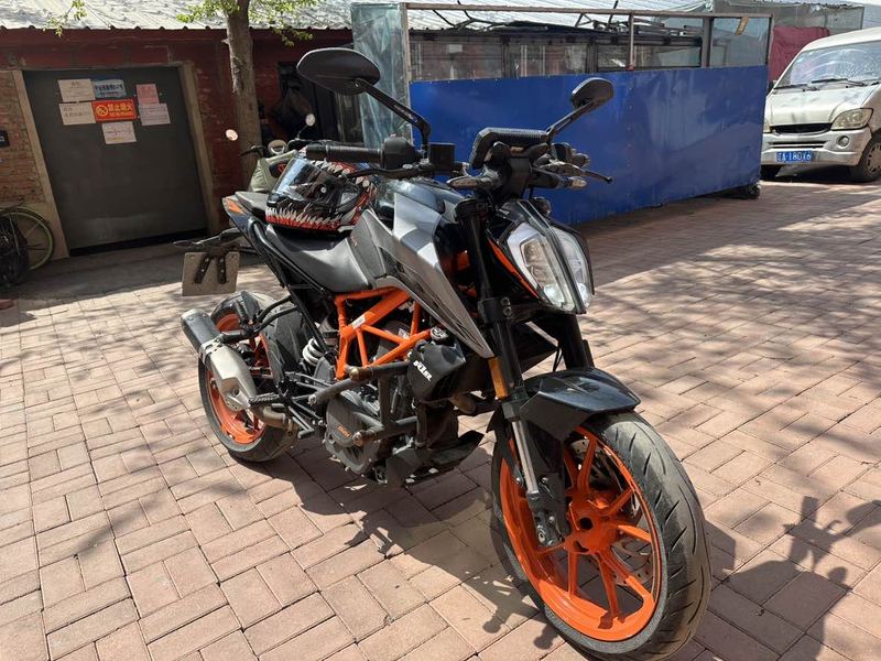 二手KTMR2R390 Duke