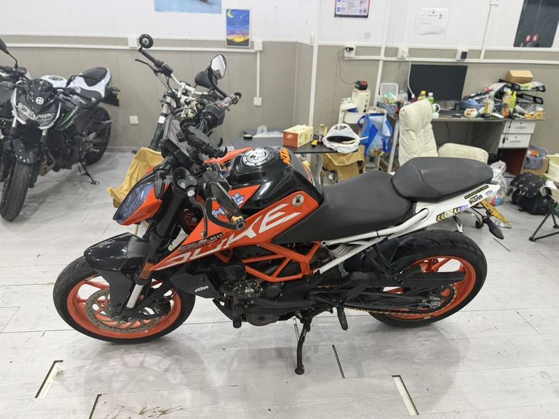 二手KTMR2R390 Duke