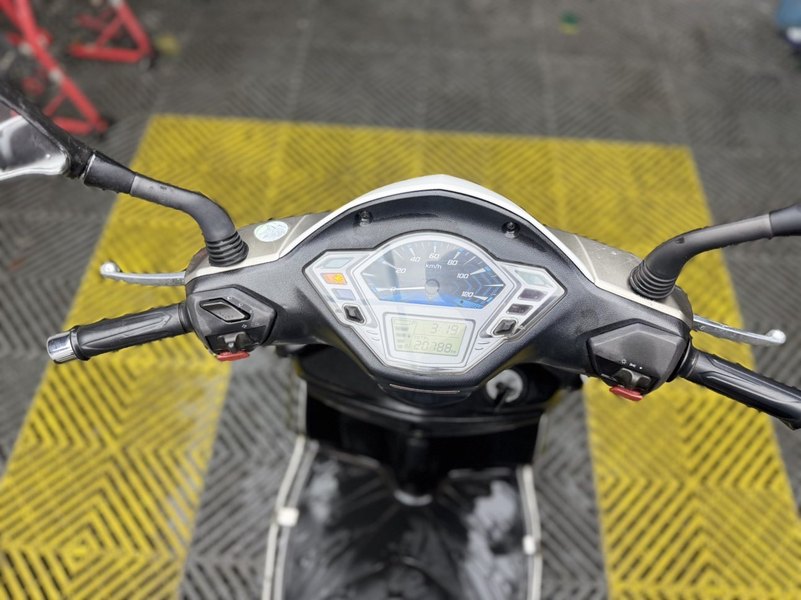 二手豪爵VR 150 E