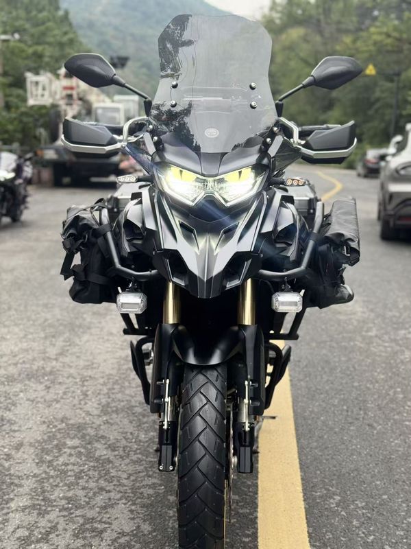 二手贝纳利TRK552