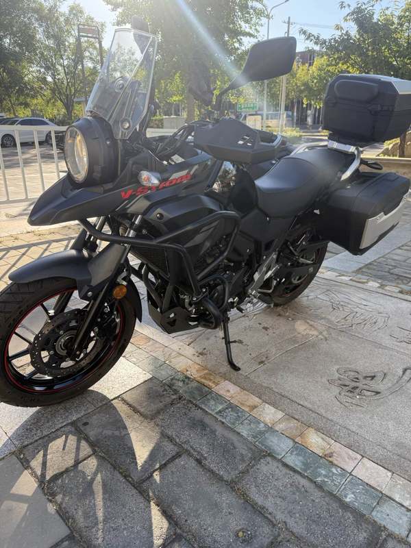 二手豪爵铃木DL250