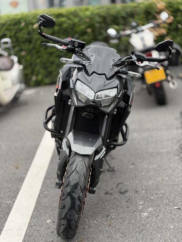二手川崎Z900