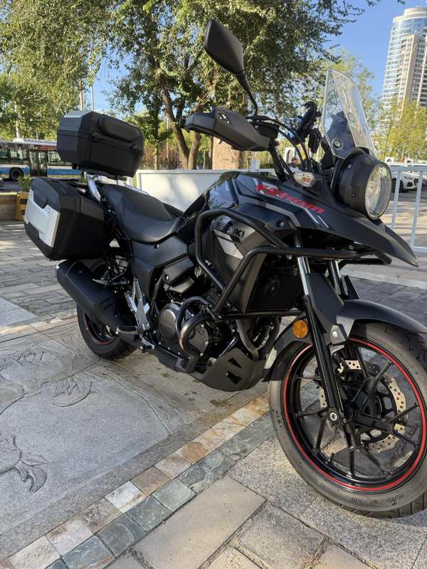 二手豪爵铃木DL250