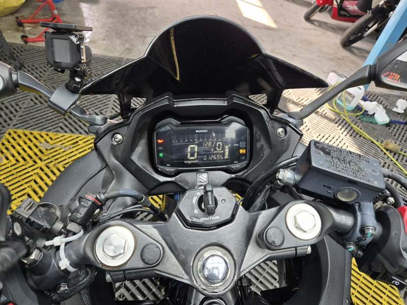 二手豪爵铃木GSX250R
