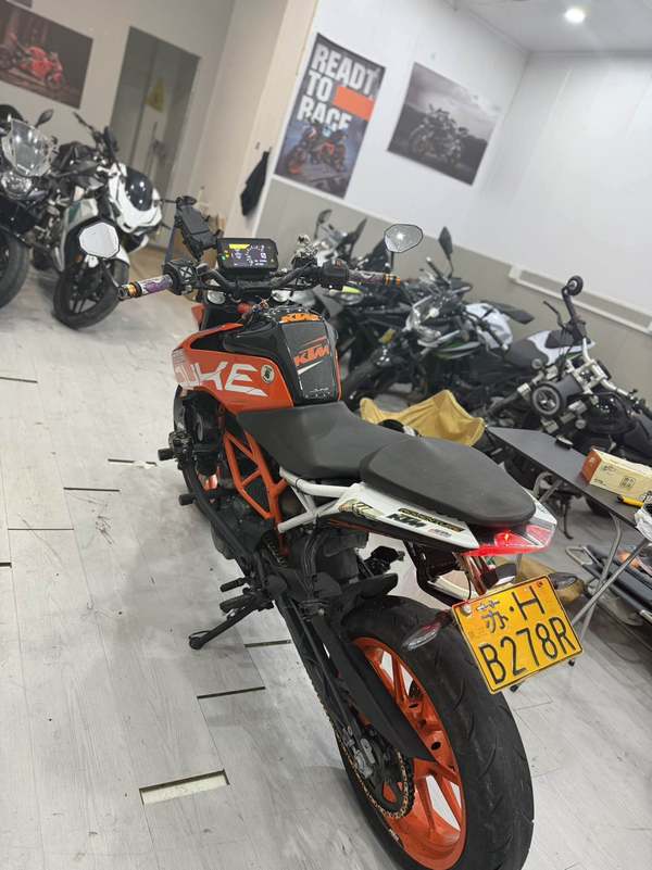 二手KTMR2R390 Duke