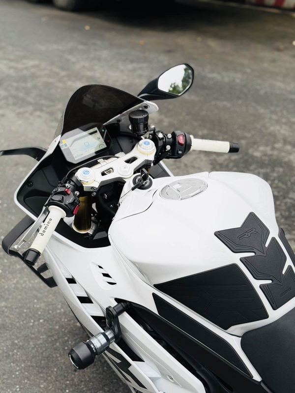 二手张雪机车500RR