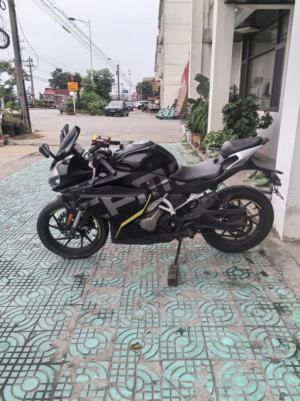 二手春风250SR