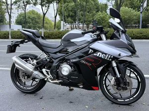 二手贝纳利龙卷风 Tornado 302R