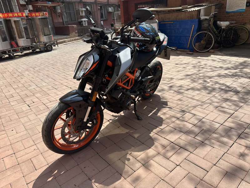 二手KTMR2R390 Duke